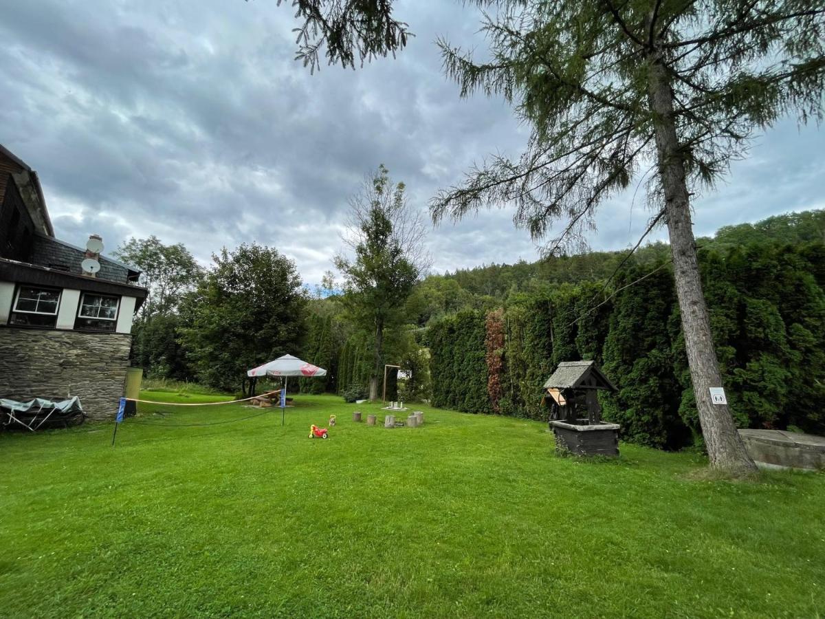 Penzion Hajenka Petrovice  Buitenkant foto